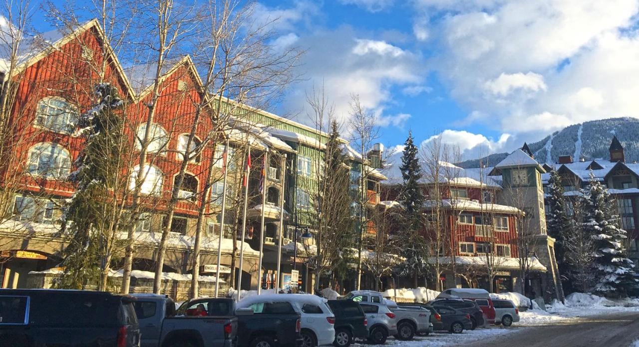 Whistler Town Plaza By Latour Hotels And Resorts Екстериор снимка
